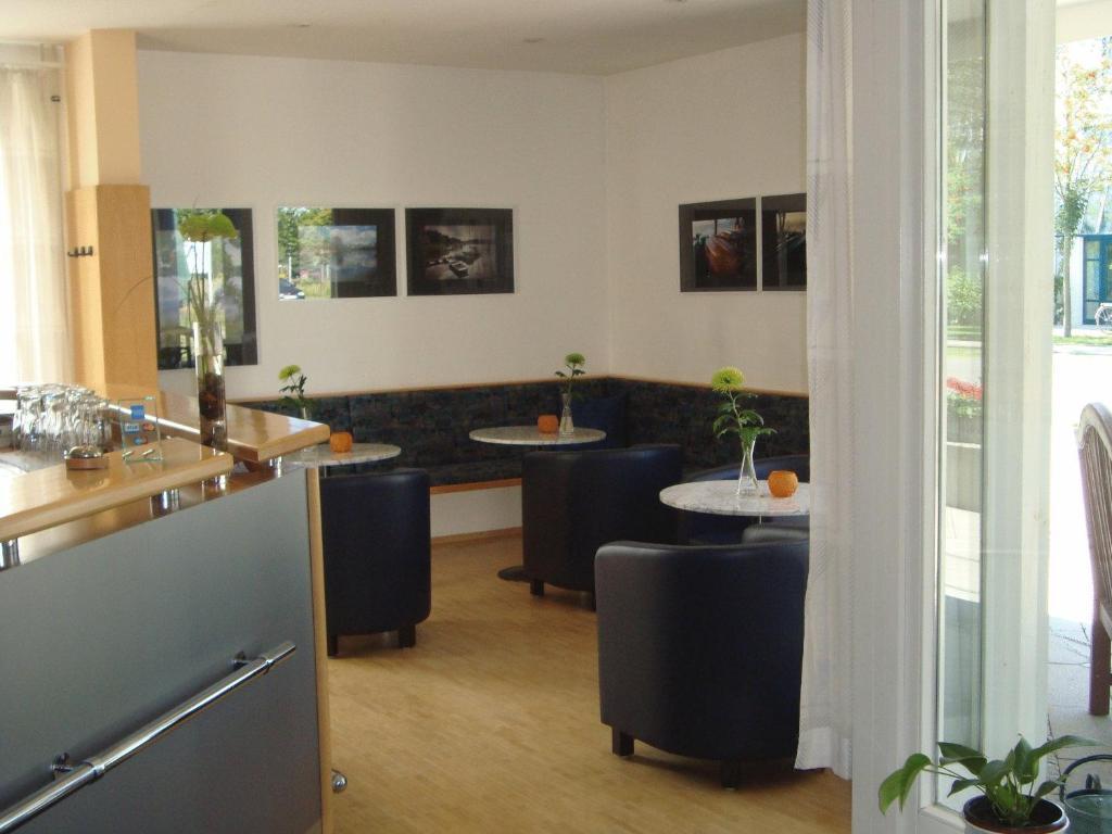 Prima Hotel Havelland Gross Kreutz Exterior photo